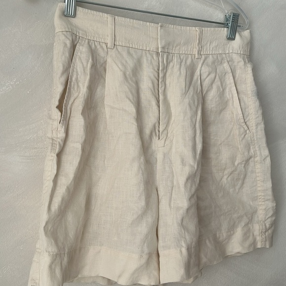 Everlane The Linen Way High Drape Shorts cream white ecru size 6 small - Picture 5 of 10